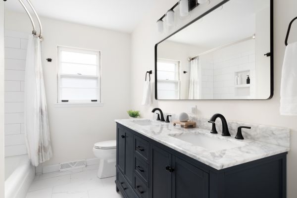 Cost of Cracked Sink Repair in Navarre