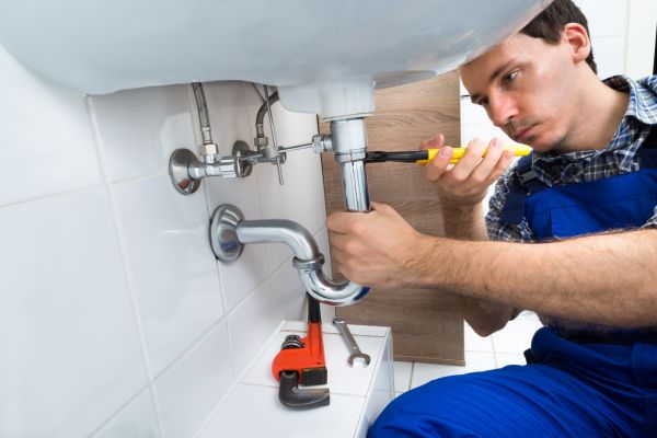 Cost of Kitchen Plumbing Repair in Navarre