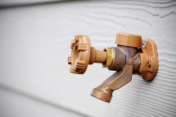 Cost of Water Spigot Repair in Navarre