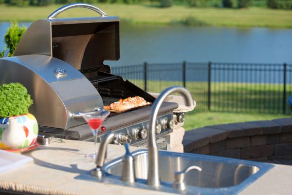 Outdoor Kitchen Plumbing in Navarre